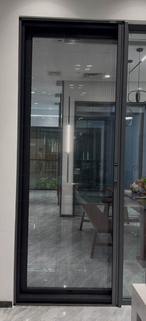 Premium Foldable Metal Magnetic Screen Door for Insect Protection And Ventilation