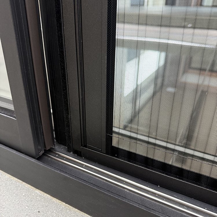 B1 Folding Screen Window