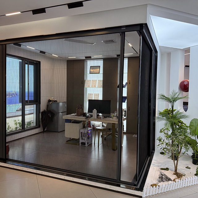 Mesh Metal Door with Upper And Lower Track System Suitable for Villas, Mansions And High-End Residences